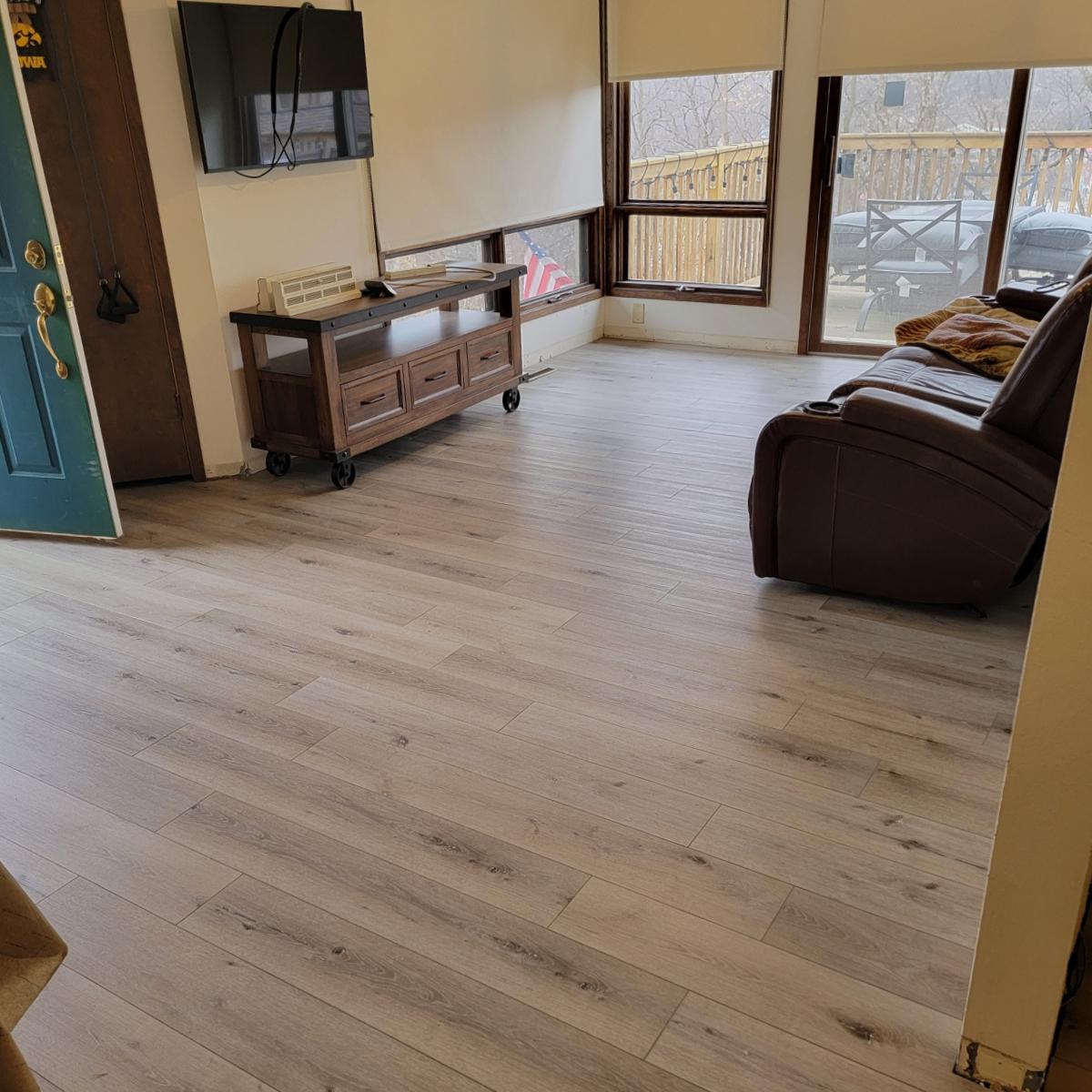 Luxury Plankd Floor 1